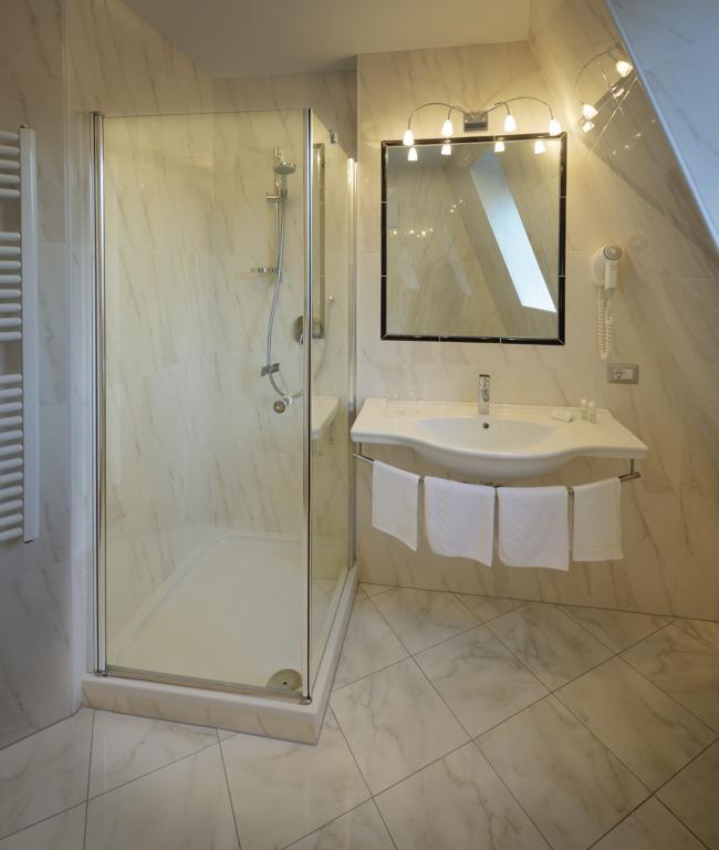 Hotel Ingram Selva di Val Gardena Pokoj fotografie
